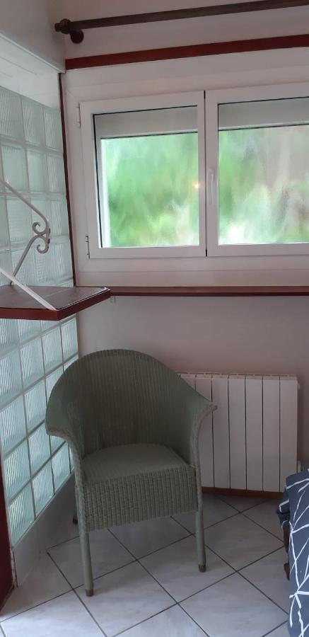 Le Petit Cottage Entre Village Et Mer Trelevern Екстер'єр фото