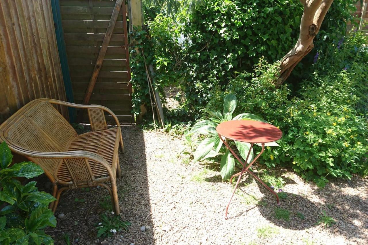 Le Petit Cottage Entre Village Et Mer Trelevern Екстер'єр фото
